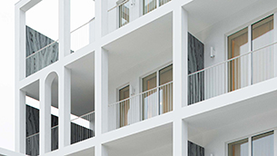 finalista premios aye MASSLAB Vila Catarina Luxury Apartments em Porto PORTUGAL | Imagen de Ivo Tavares Studio