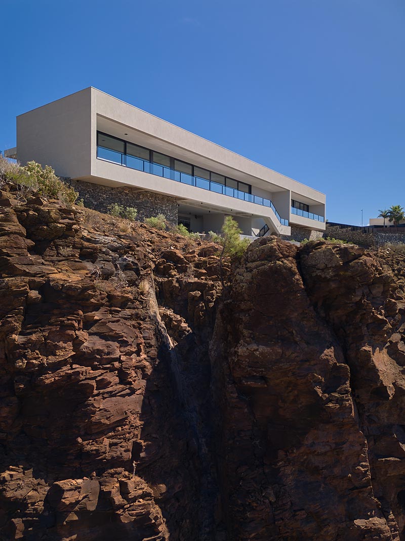 finalista premios aye gran canaria Ramón Cruz Estudio Ocultar y descubrir: Vivienda unifamiliar en Monte León CANARIAS