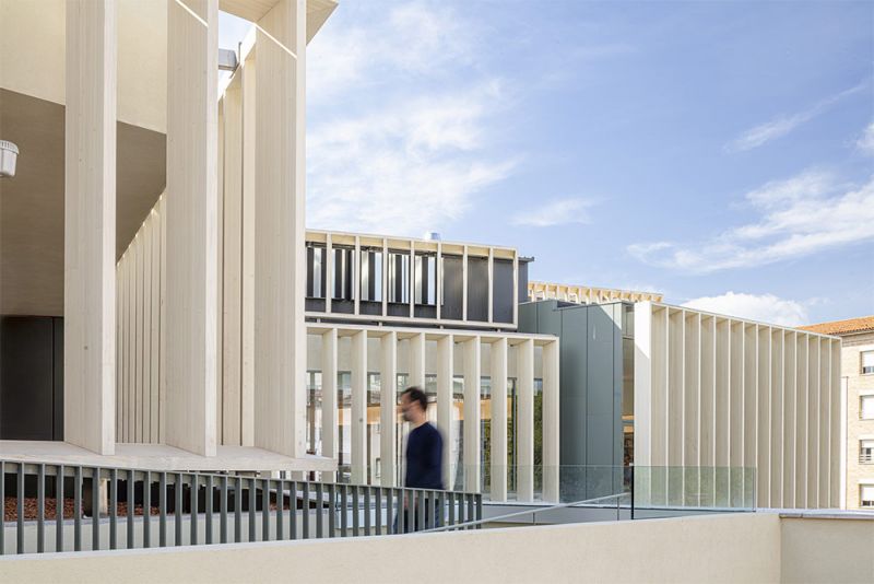 arquitectura bcq arquitectura barcelona biblioteca pilarin bayes vic accoya grupo gamiz