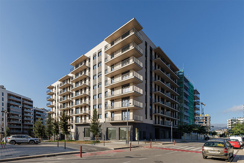 arquitectura y empresa BINARQ ARQUITECTOS 70 VIVIENDAS PROTEGIDAS VILADECANS