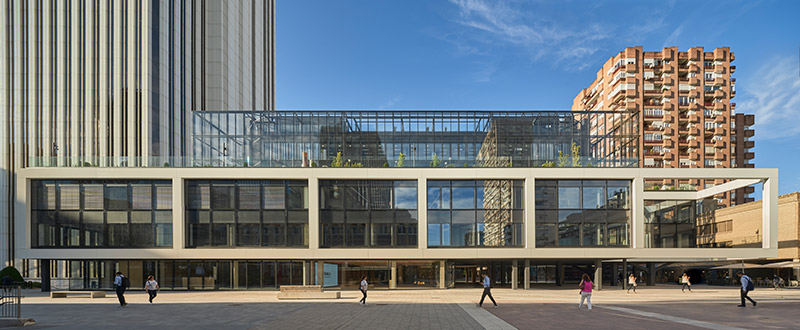 arquitectura fenwick irirbarren architects merlin properties oficinas ruiz picasso 11