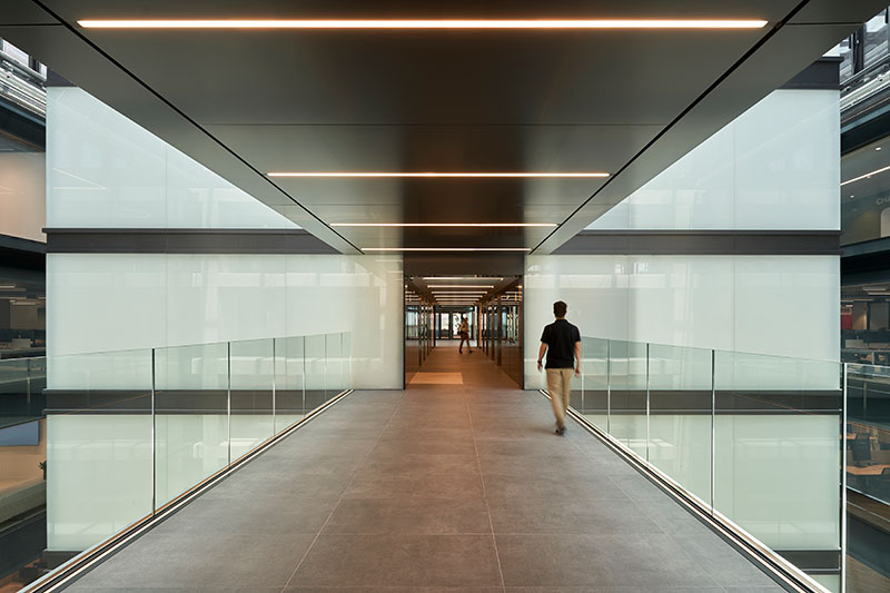 arquitectura fenwick irirbarren architects merlin properties oficinas ruiz picasso 11