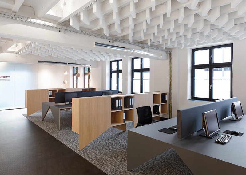 muebles de oficina montiel arquitecturayempresa fotografía Oficina Loft en la ciudad de Schorndorf 