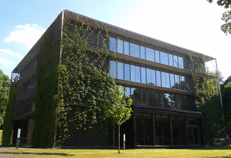 Arquitectura y Empresa, arquitectura, ARC316, sostenibilidad, arquitectura sostenible, fachadas verdes, arquitectura verde, acero inoxidable, GREENCABLE LIGHT, GREENCABLE HEAVY, sistema I-SYS, cables de acero inoxidable, sistemas flexibles, sistema personalizable, envolvente, ciudades sostenibles, Erforderlich, May Landschaftsbau, Baldauf und Baldauf