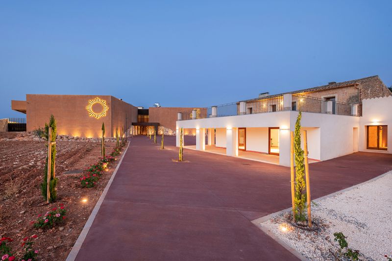 arquitectura_y_empresa_bodega_acceso  