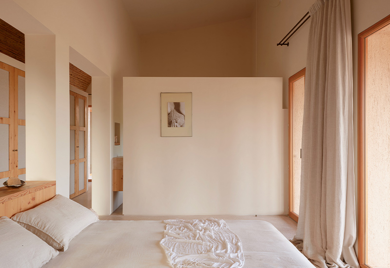 Arquitectura y Empresa, arquitectura, OAM – Oficina d’Arquitectura a Mallorca, arquitectura residencial, vivienda unifamiliar, casa, Mallorca, España, Jose Hevia, Manacor, paisaje, naturaleza, aislamiento térmico natural, mediterráneo, materiales naturales, materiales de construcción de proximidad, eficiencia energética, ventilación natural, baja huella ecológica, arquitectura y materiales, materiales ecológicos, construcción eficiente, sostenibilidad, sostenible, vivienda ecológica, arquitectura sostenible, materiales sostenibles