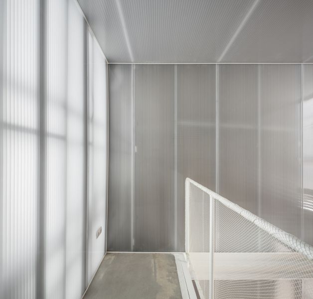 arquitectura_y_empresa_Casa-Taller_Cabanyal_interior