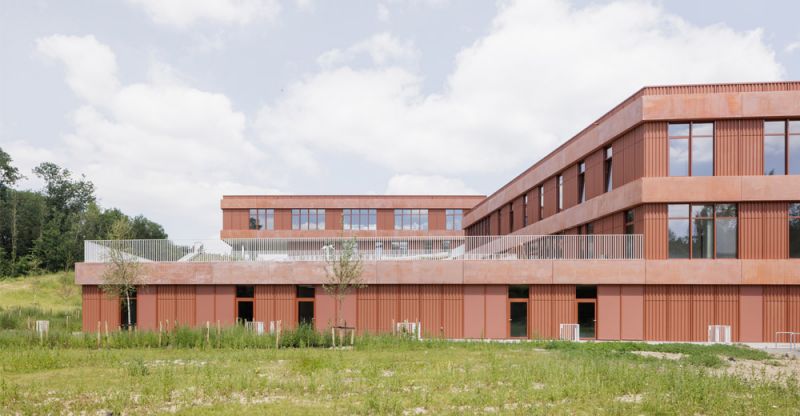 Imagen de conjunto de la escuela Theodoor en Bélgica obra de Cuypers&Q Arquitecten