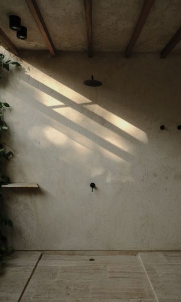 Ducha de la Casa Mesaguamo