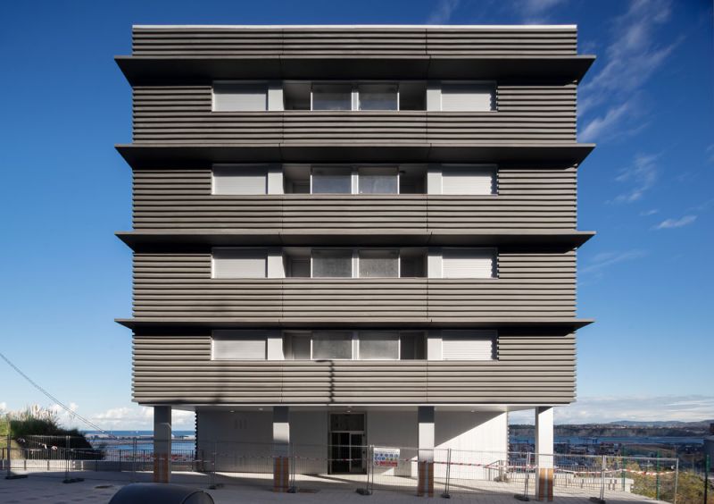 arquitectura viviendas sociales Santurtzi Cooperactiva foto exterior alzado surur