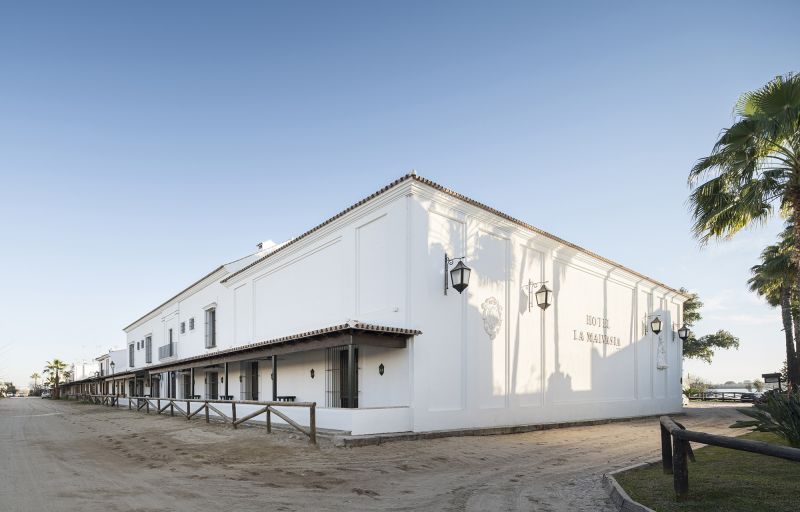 arquitectura_y_empresa_hotel-la-malvasia_exterior 1