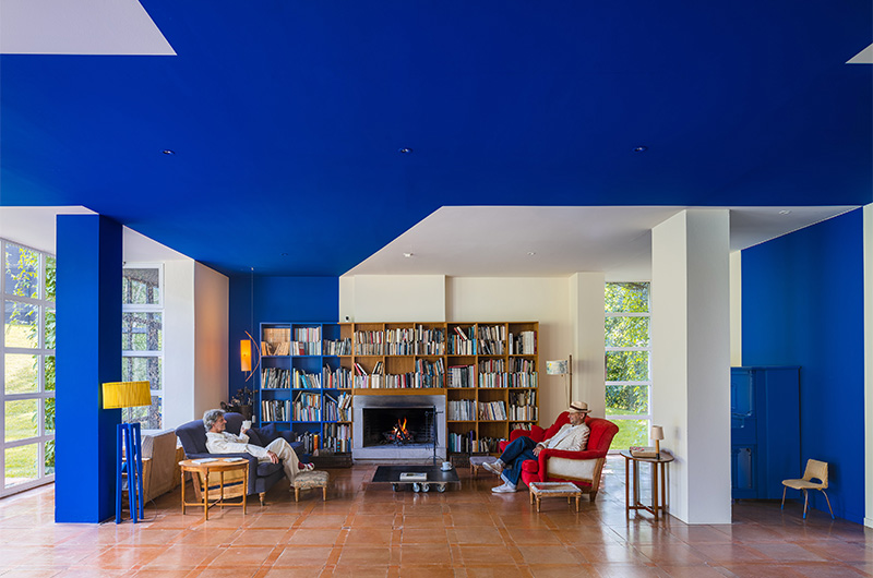 Arquitectura y Empresa, arquitectura, diseño de interiores, interiorismo, MARIANO, La Posada, hotel, rehabilitación, proyecto de reforma, Asturias, indigo, azul, arquitectura e historia, naturaleza, integración con la naturaleza, posada, arquitectura imperfecta, imagen subliminal