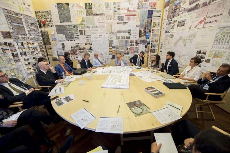Reunión del G124 presidida por el arquitecto Renzo Piano