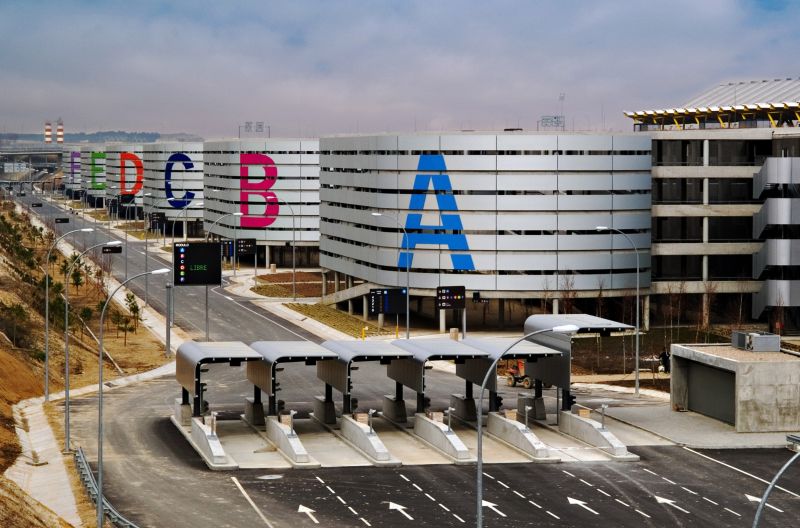 Acceso a aparcamiento