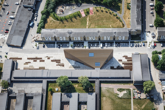 Biblioteca Tingbjerg - Vista aérea