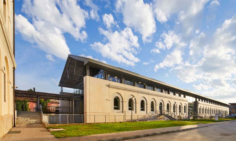 Imagen del nuevo edificio de la UPO - Universidad del Piamonte Oriental, obra del estudio ODB and Partners