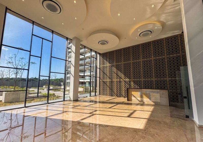 Vista interna + House