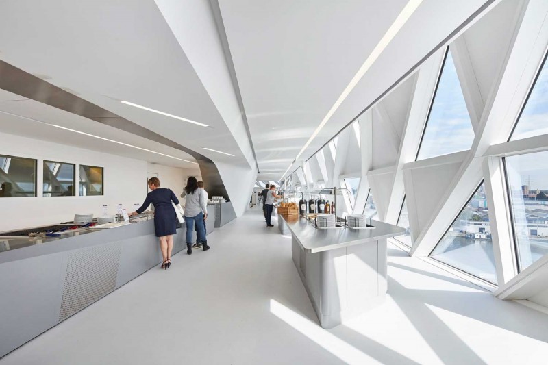 Sede Portuaria de Amberes Zaha Hadid Architects Fotografía interior de Hufton Crow