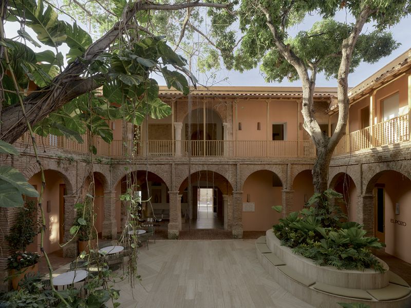 arquitecturayempresa_hotel_PATIO ORIGINAL