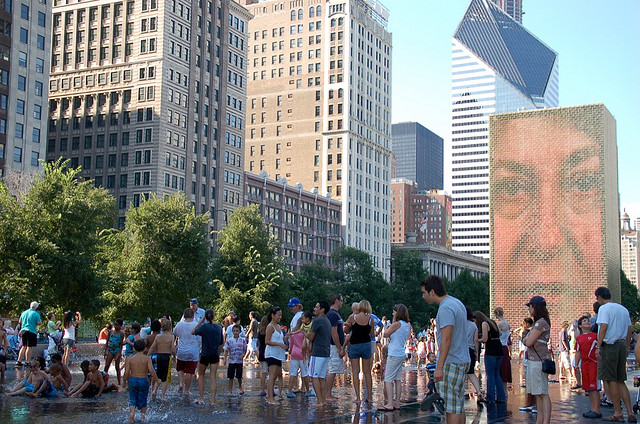Millennium Park  Parque del milenio Chicago  The Crown Fountain Jaume Plensa 