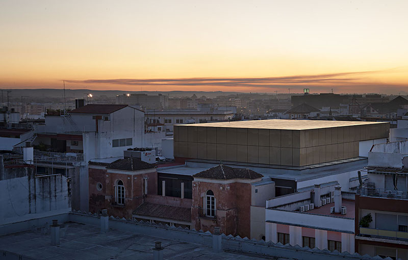 Rafael de La-Hoz-Teatro_Gongora-Arquitectura y Empresa