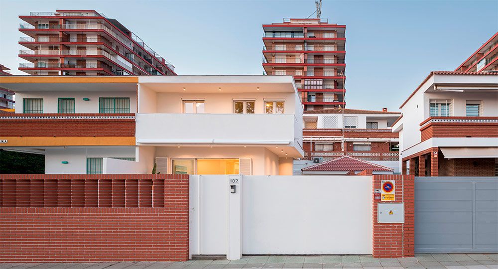 Casa Océano: actualización de una construcción obsoleta