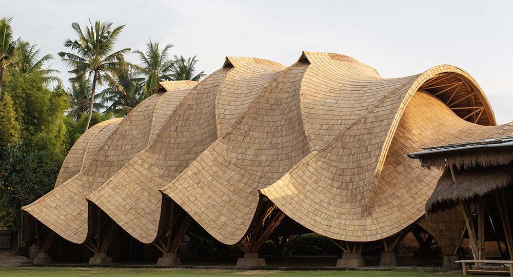 The Arc, arquitectura de bambú en Bali, por Ibuku