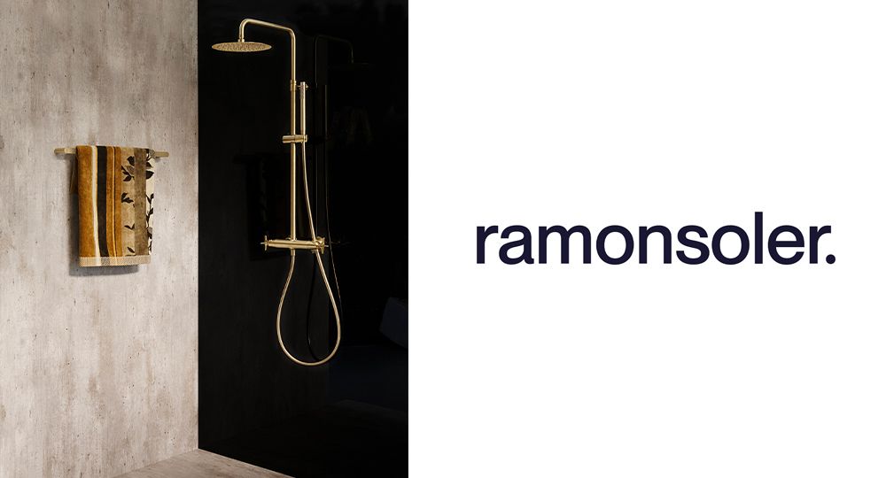 Columna de ducha termostática Adagio oro cepillado de Ramon Soler