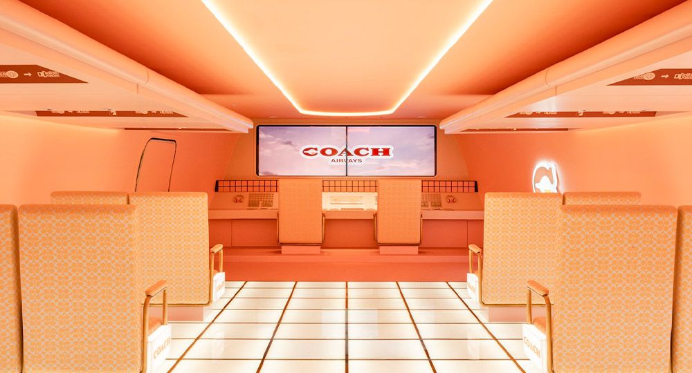 Diseño retrofuturista: tienda y cafetería Coach Airways