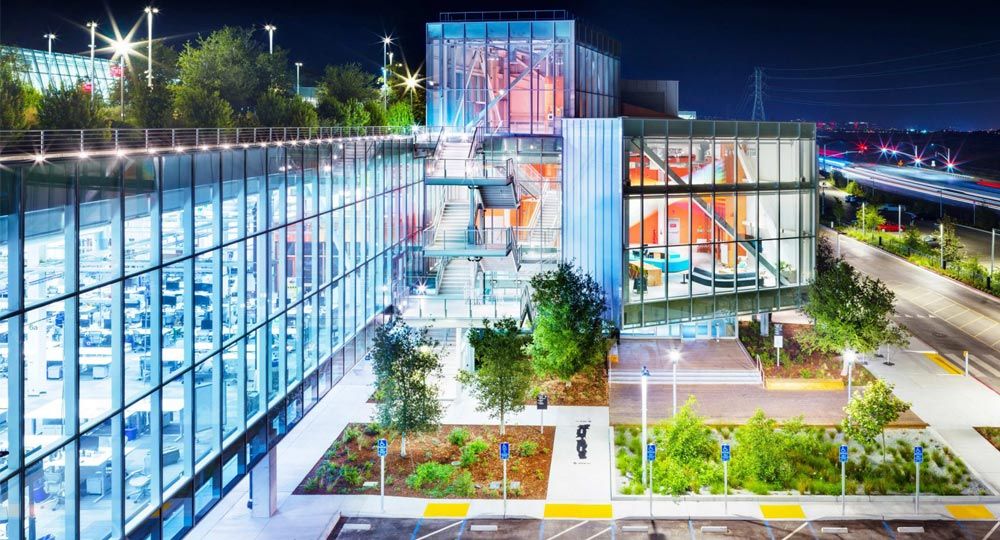 Nueva sede Facebook en Silicon Valley diseñada por el arquitecto Frank Gehry