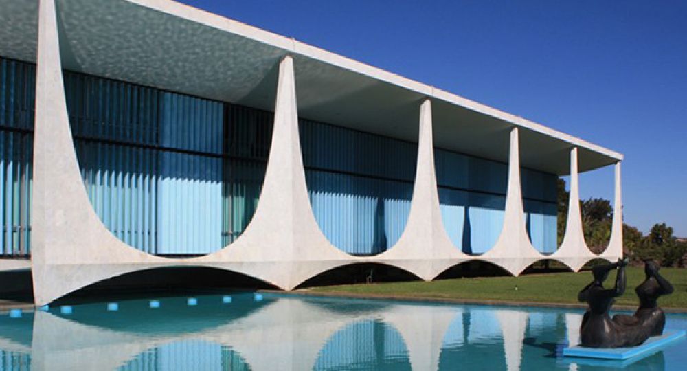 Oscar Niemeyer: Hormigón a ritmo de samba (2)