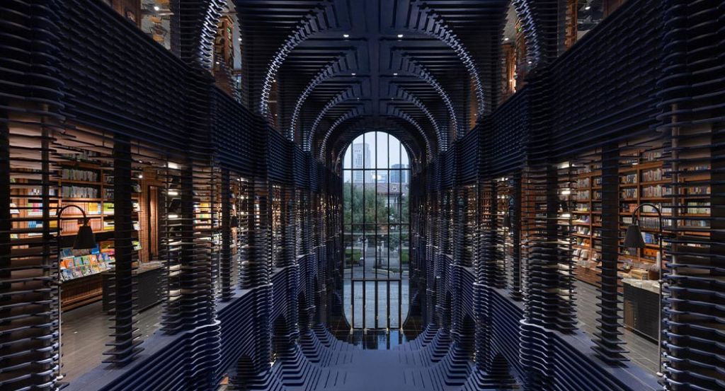 Diseño y materia: reinvención arquitectónica de la librería contemporánea