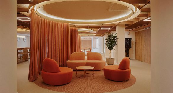 Flexibilidad, color y funcionalidad: las nuevas oficinas del COGA Flexibilidad, color y funcionalidad: las nuevas oficinas del COGA