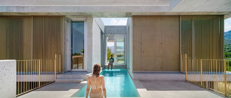 Casa Mirador: transparencia, hormigón, pureza