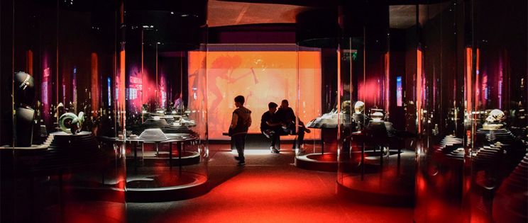 El estudio Rocamora presenta Dinastías