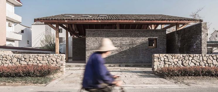 Dongziguan Villagers' Activity Center, Fuyang, China. Arquitectura tradicional y modernidad.