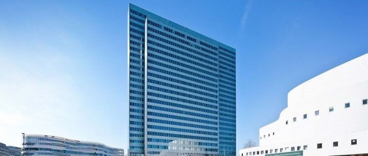 Hitos en el paisaje urbano: los rascacielos de HPP Architects Hitos en el paisaje urbano: los rascacielos de HPP Architects