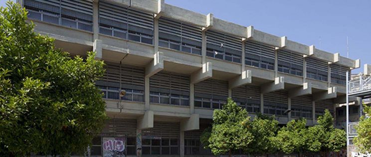 Instituto Sorolla en  Valencia. Obra de los Arquitectos Fisac y Aspiazu