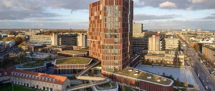 Piel de cobre: Torre Maersk en Copenhague, de C. F. Møller Architects
