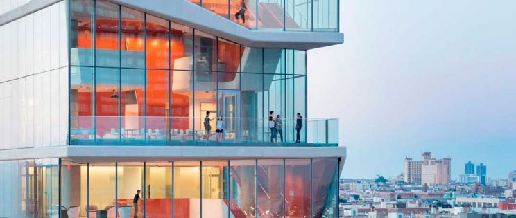 Arquitectura de hormigón, acero y vidrio. Centro Médico Vagelos de Diller Scofidio & Renfro en NY
