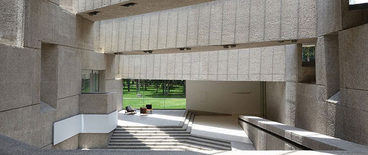 Arquitectura del vacío y del patio: un recorrido por la obra de Teodoro González de León