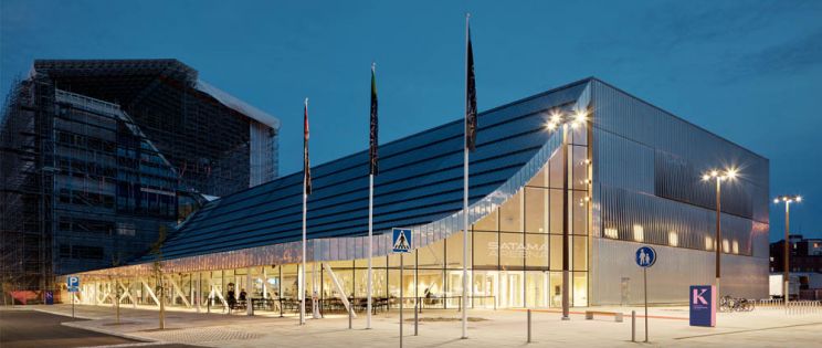 Centro de eventos y convenciones Satama, por ALA Architects