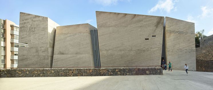 La fuerza expresiva del hormigón visto en la arquitectura eclesiástica La fuerza expresiva del hormigón visto en la arquitectura eclesiástica