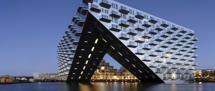 Jansen impulsa su presencia global con proyectos icónicos