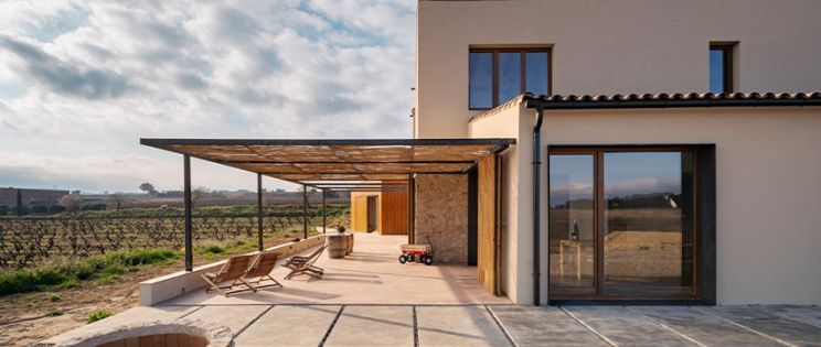 Celler Raventós Basagoiti: reinterpretación de la arquitectura rural