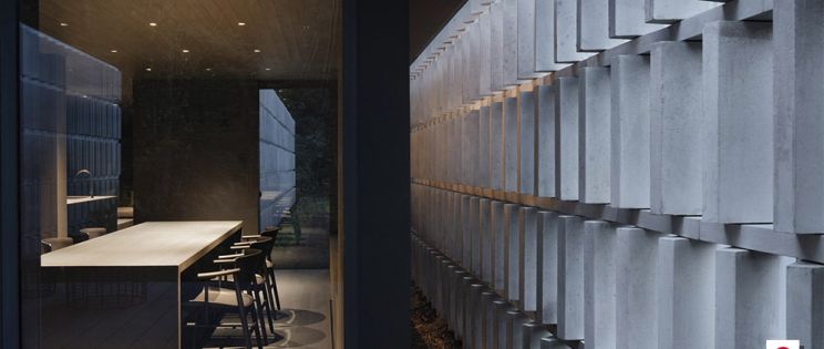 La privacidad como experiencia arquitectónica: Block Wall House de Nendo