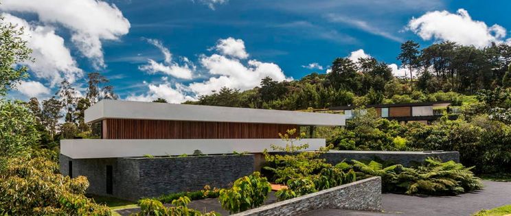 Casa MM: Inspirada en la Casa de la Cascada