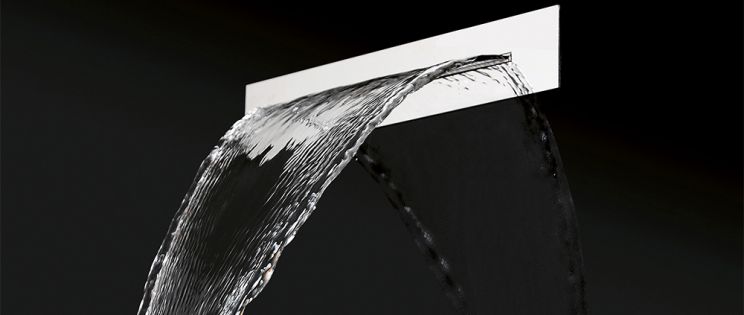 Tendencia en baños: el rociador con salida en cascada más minimalista del mercado