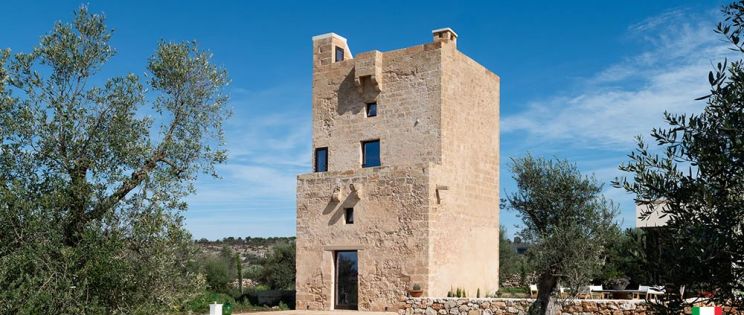 Del abandono al símbolo: recuperación arquitectónica de la Torre Santo Cotrubbo