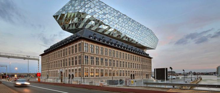 Zaha Hadid Architects: El nuevo diamante de la ciudad de Amberes
